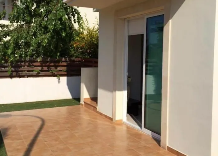 Millie Cyprus * Protaras